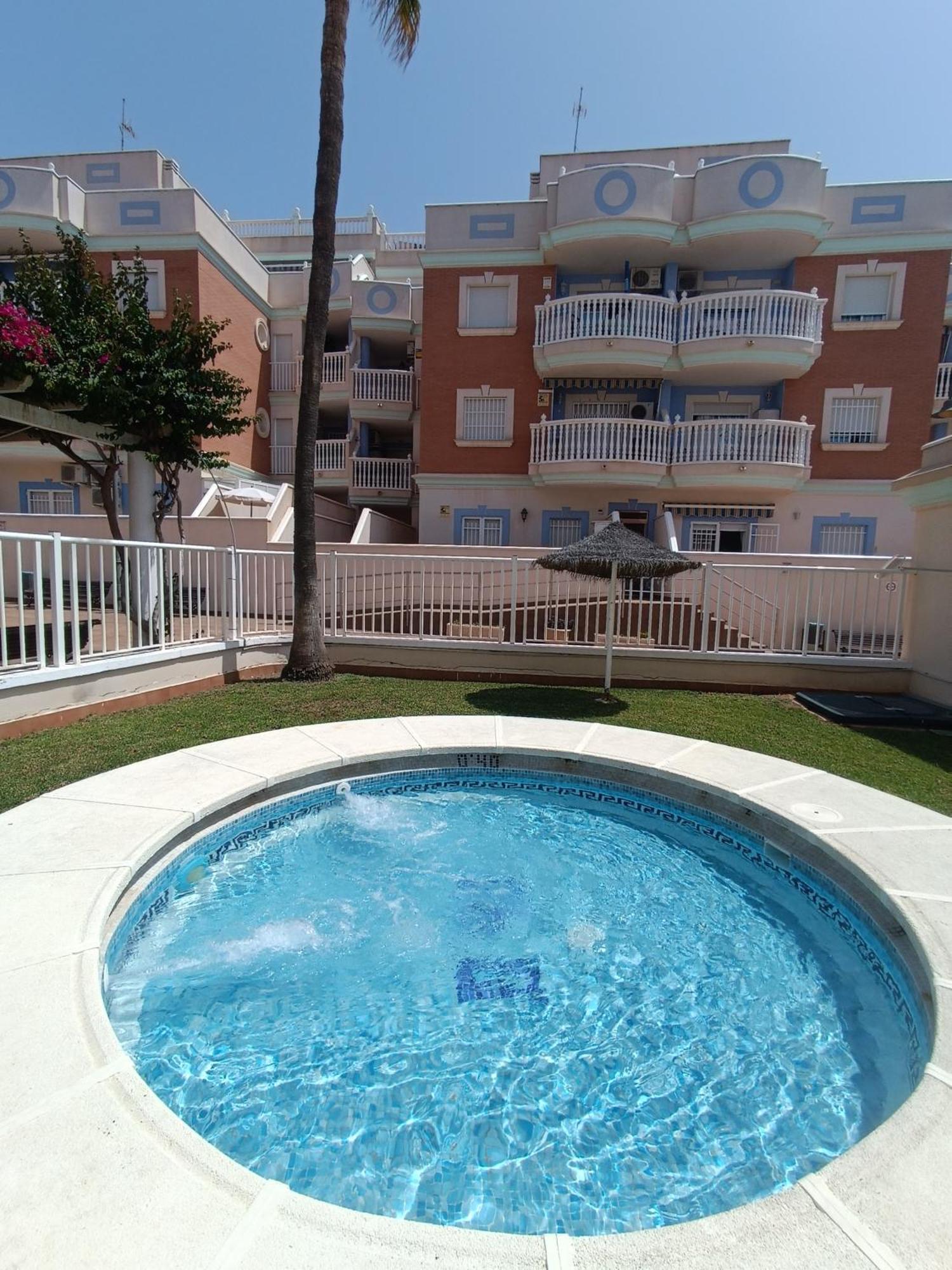 Apartamento Esbamar Roquetas de Mar Luaran gambar
